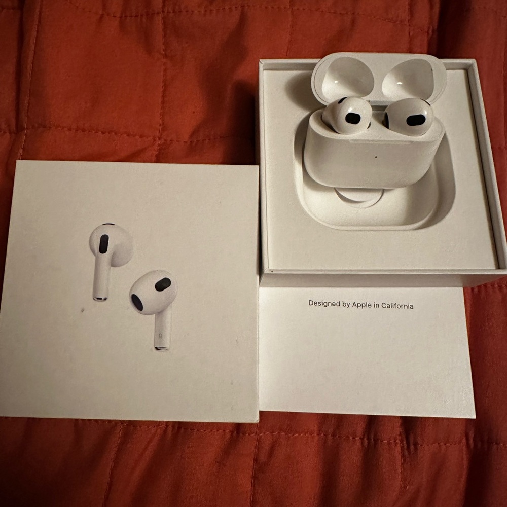 Apple air pods 3rd generation